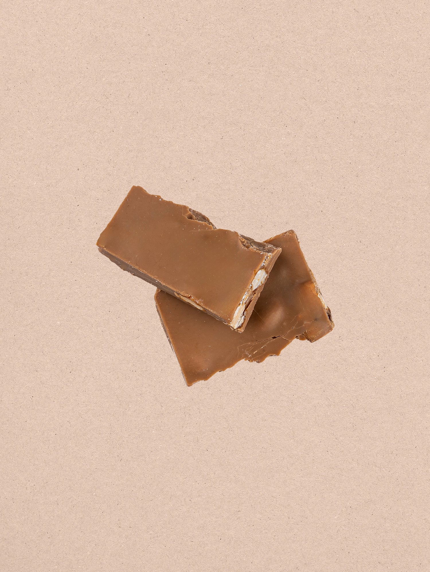 Page Blond Chocolate And Salted Almonds